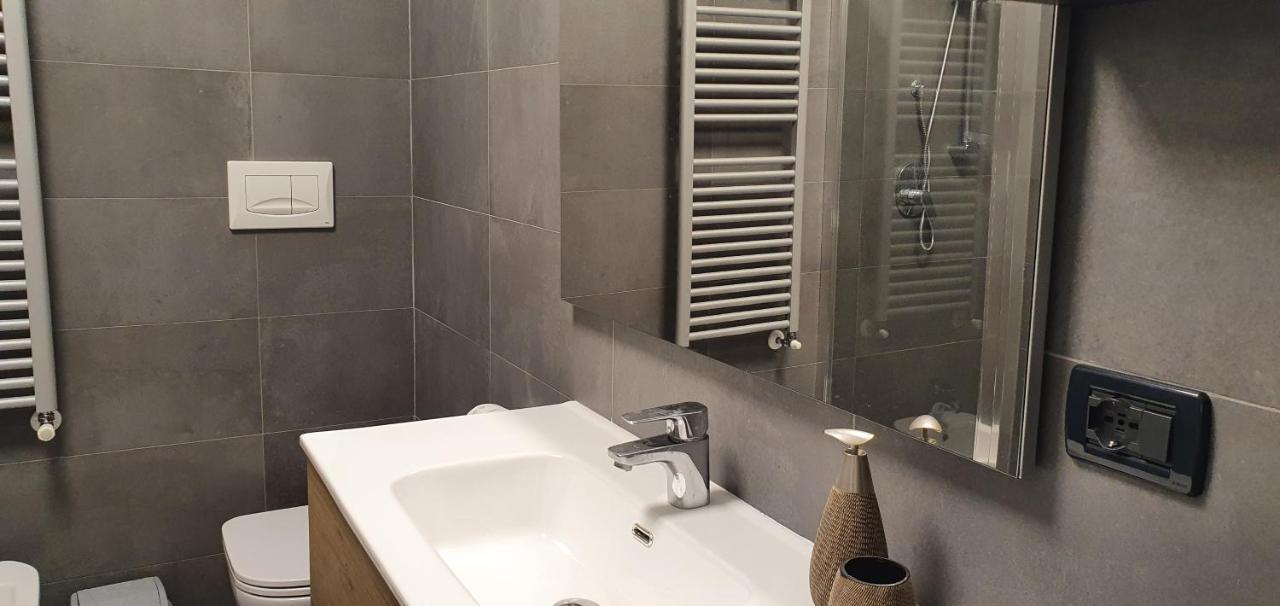 La Maison Di Aurora Apartment Орбасано Екстериор снимка