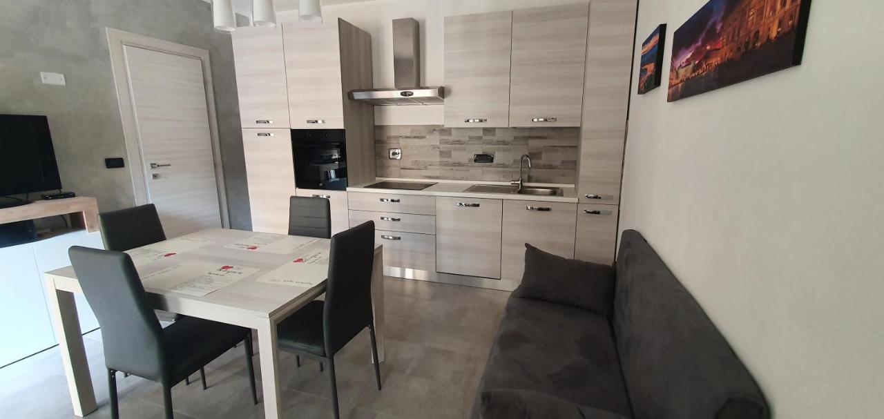 La Maison Di Aurora Apartment Орбасано Екстериор снимка